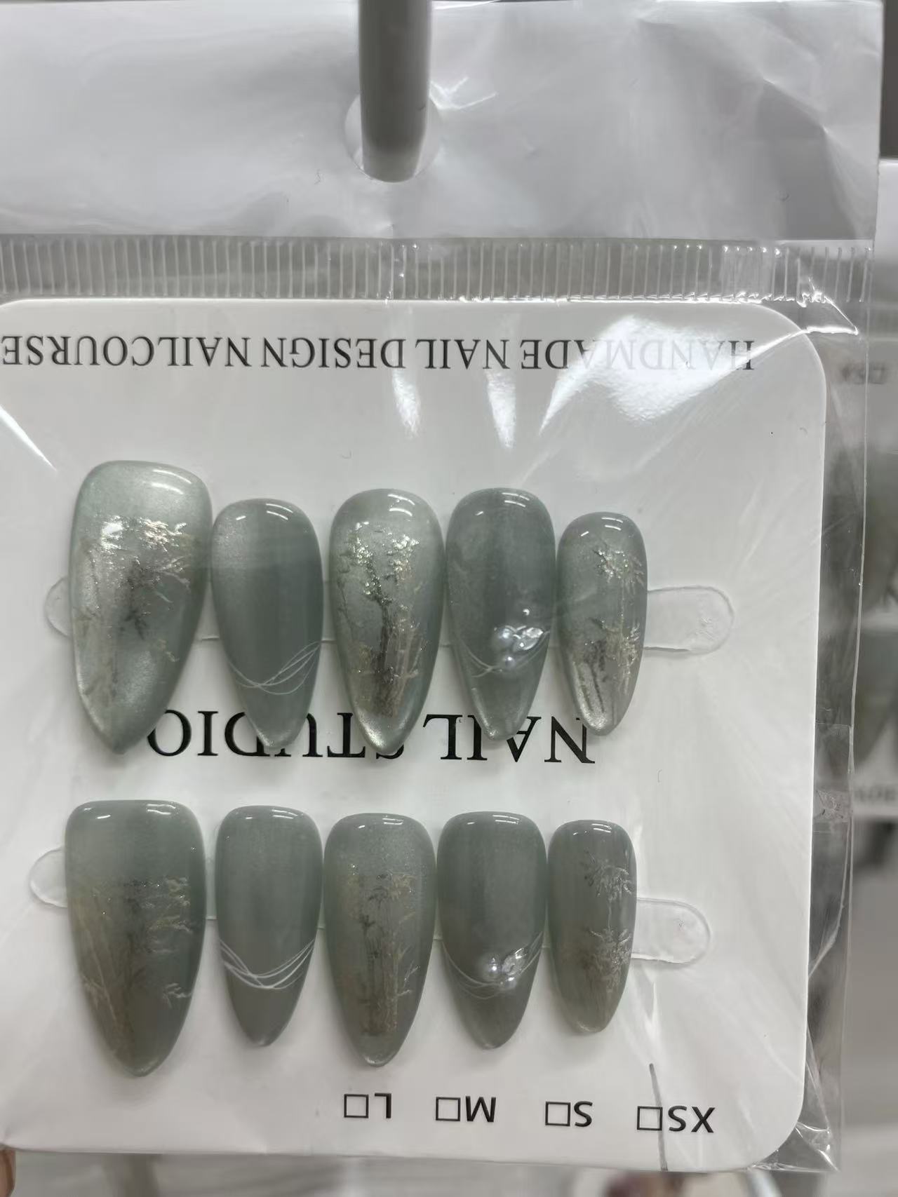 新規ネイルは、ライブ配信中にご購入ください! あおみどり 新規ネイルは、ライブ配信中にご購入ください! あおみどり